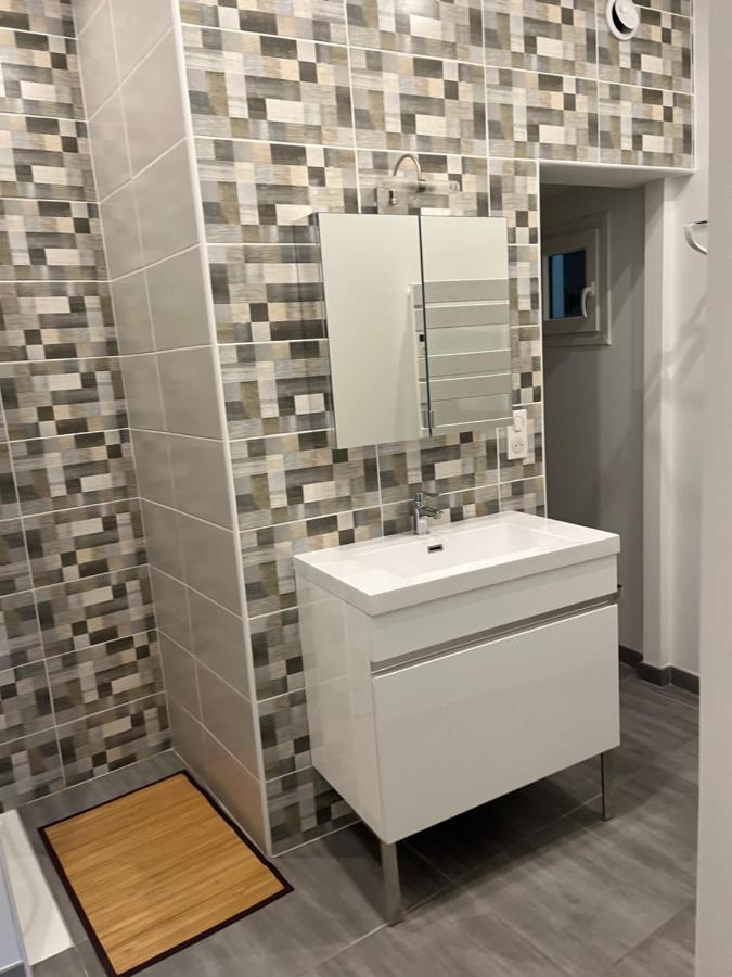 Appartement T4 140 M2 Spacieux Et Calme Pour 8 Personnes Luz-Saint-Sauveur Εξωτερικό φωτογραφία